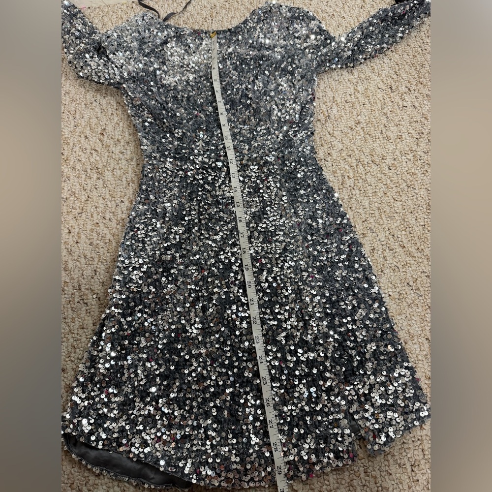 Selfie Leslie Women's Silver and Grey Mini Dress size XS new with tag - Picture 7 of 9